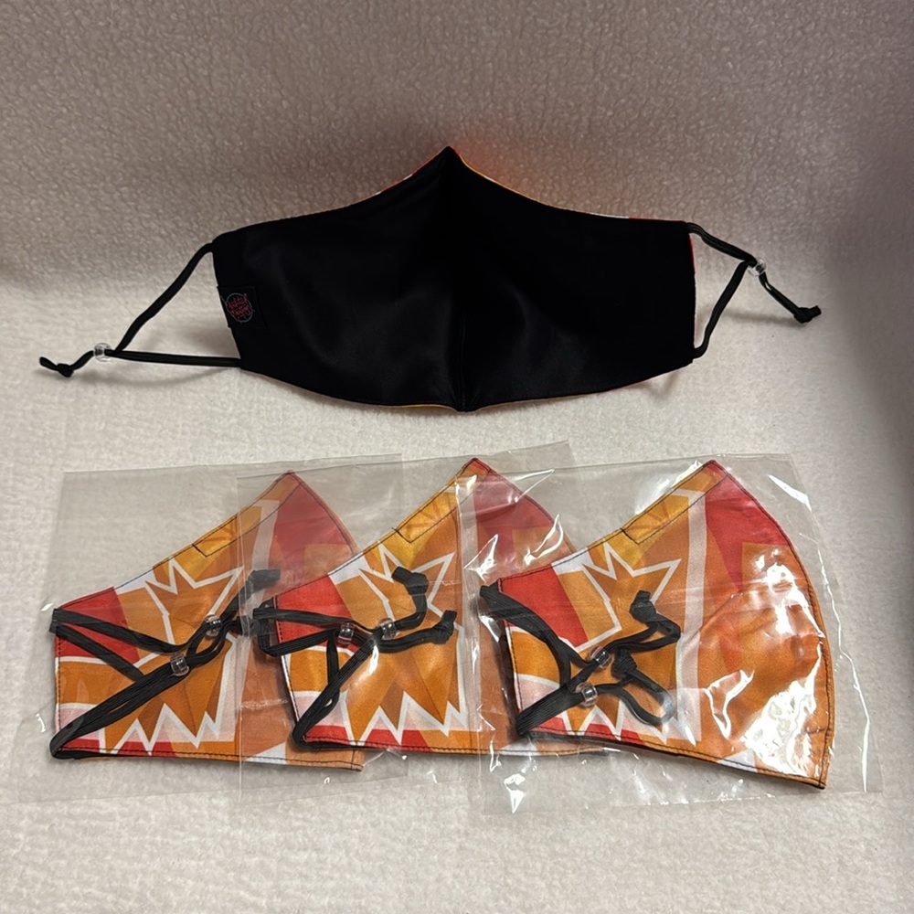 Cocktail Critters 4 piece Negroni Face Mask Bundle New Standard Adult Size - Picture 7 of 9